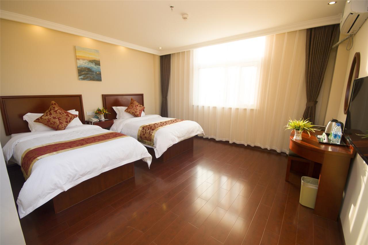 Hotel Greentree Alliance Chongming Bayi Road Walking Street 3*