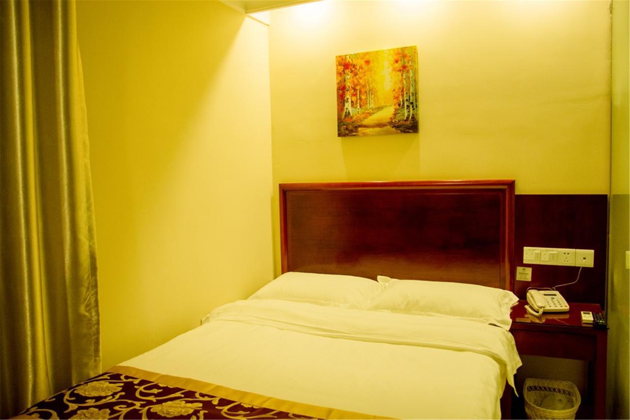 Greentree Alliance Chongming Bayi Road Walking Street 3*